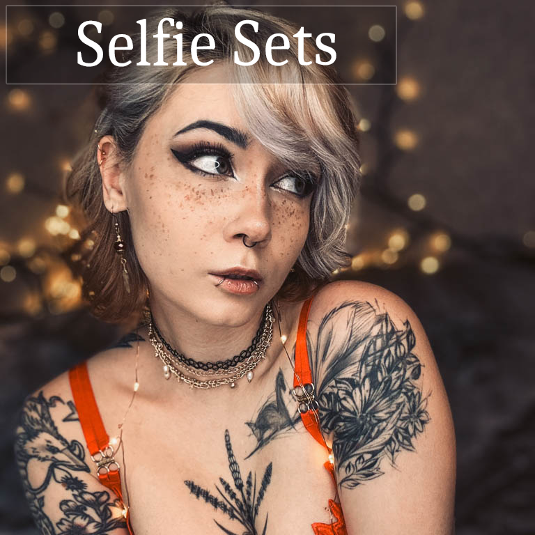 Selfie Sets